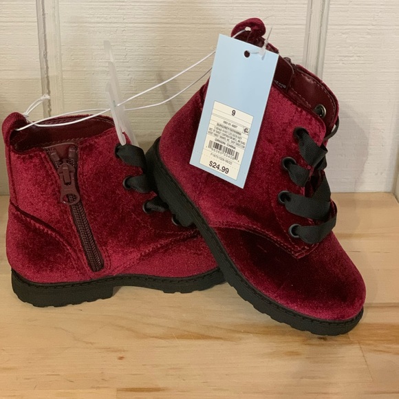Other - Little girls size 9 boots